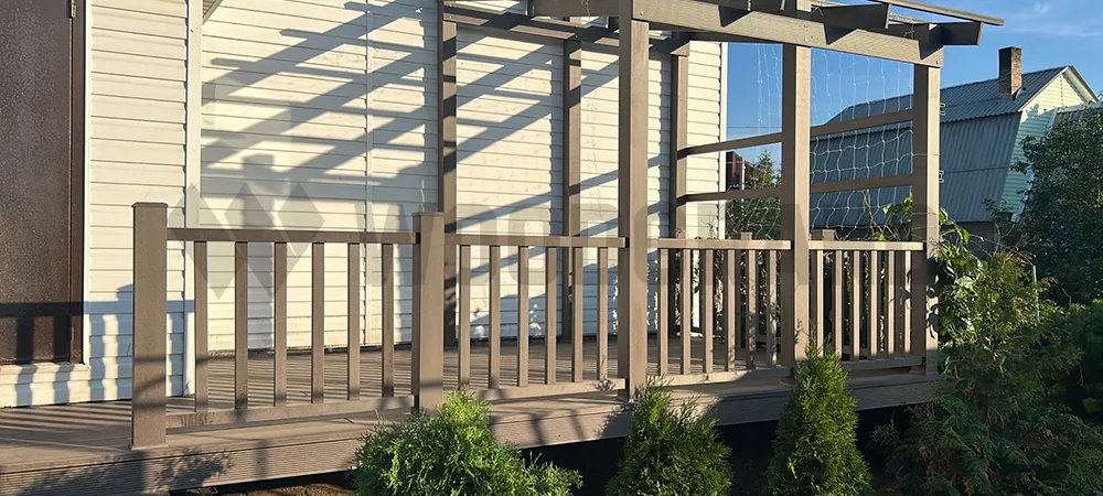 Какой материал выбрать для ограждения террасы?